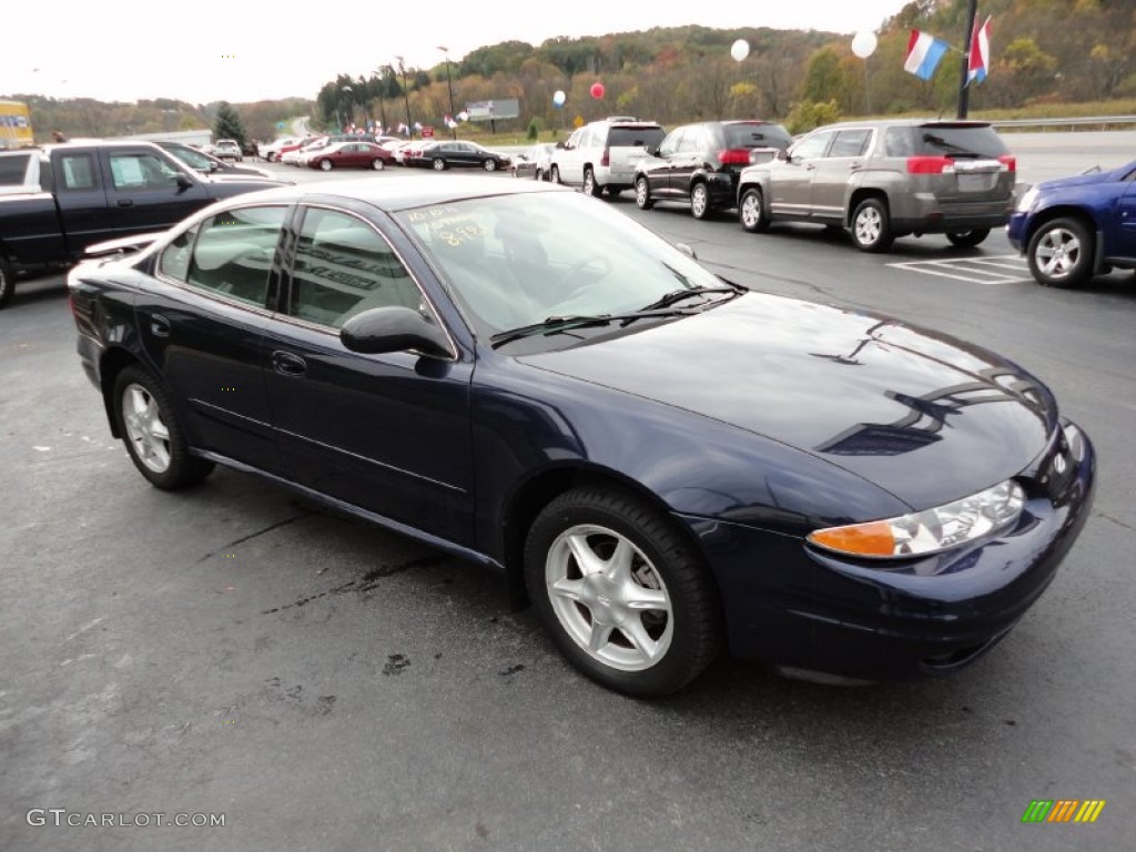 2004 Alero GL1 Sedan - Dark Blue / Neutral photo #7