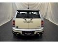 Pepper White - Cooper S Clubman Photo No. 4