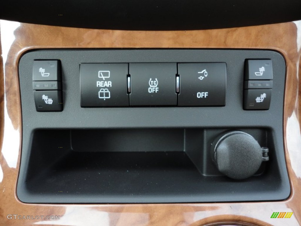 2012 Buick Enclave AWD Controls Photo #55479890