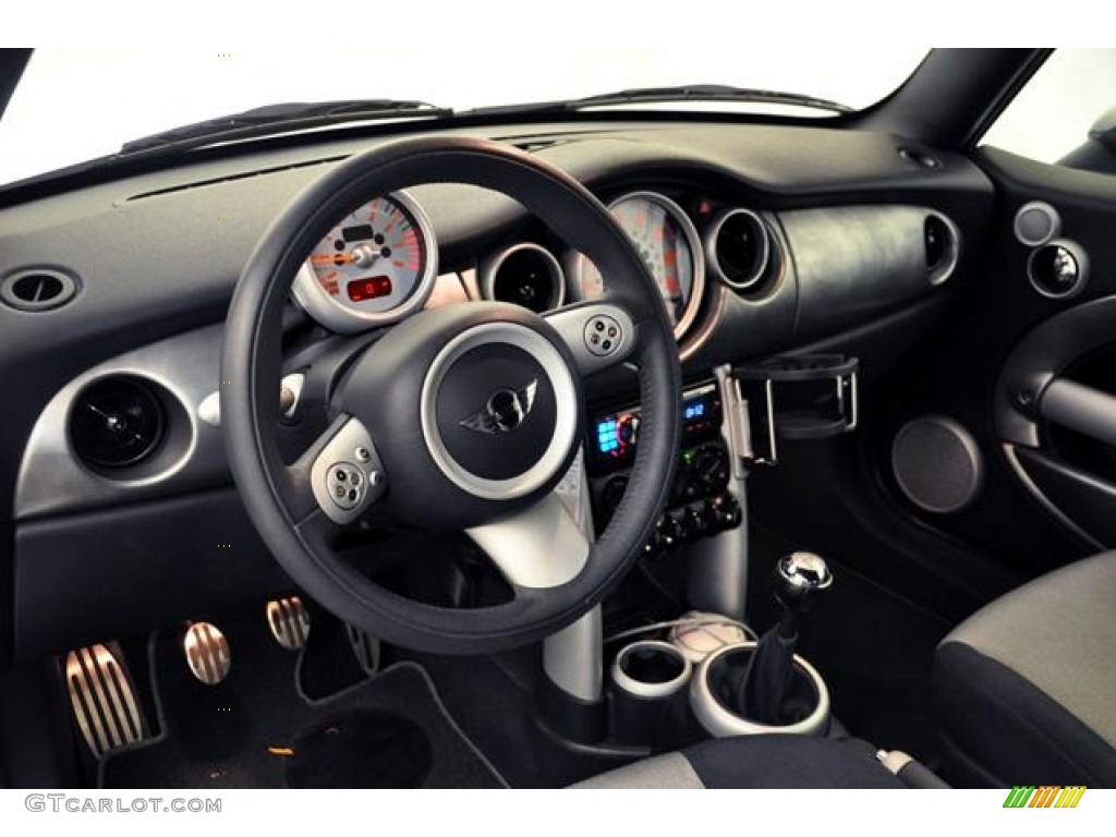 2007 Cooper S Convertible - Dark Silver Metallic / Grey/Carbon Black photo #18