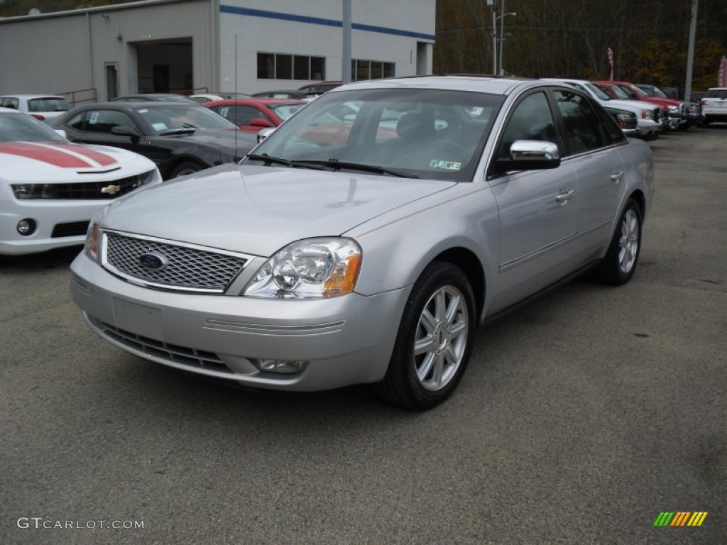 Silver Frost Metallic 2005 Ford Five Hundred Limited AWD Exterior Photo #55480833