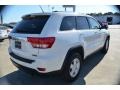 Stone White - Grand Cherokee Laredo Photo No. 7