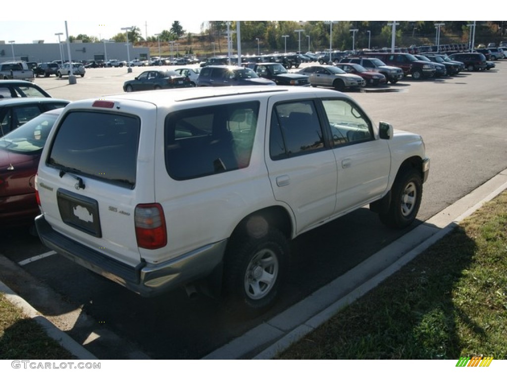 1999 4Runner SR5 4x4 - Natural White / Gray photo #2