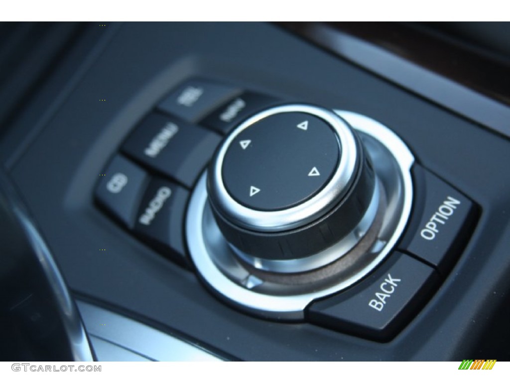 2012 BMW X5 xDrive35i Premium Controls Photo #55484069