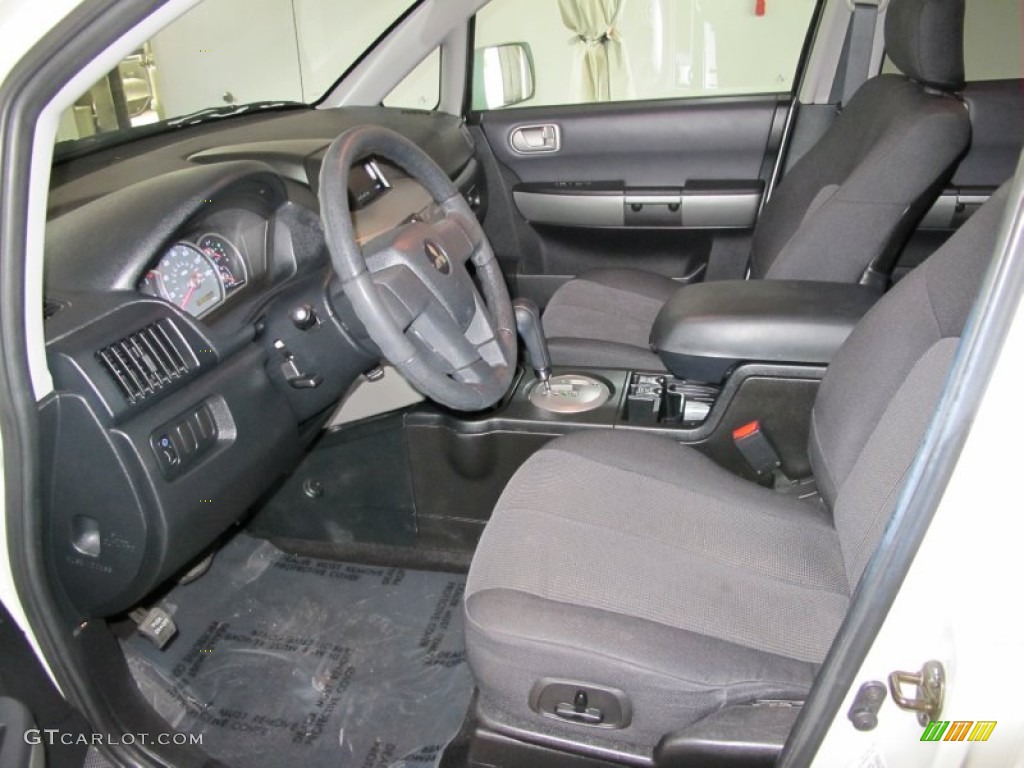 Charcoal Gray Interior 2004 Mitsubishi Endeavor XLS Photo #55484465