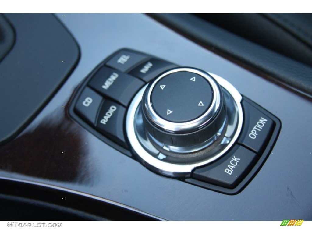 2012 BMW 3 Series 335i Coupe Controls Photo #55484603