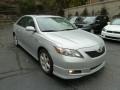 Classic Silver Metallic - Camry SE Photo No. 6