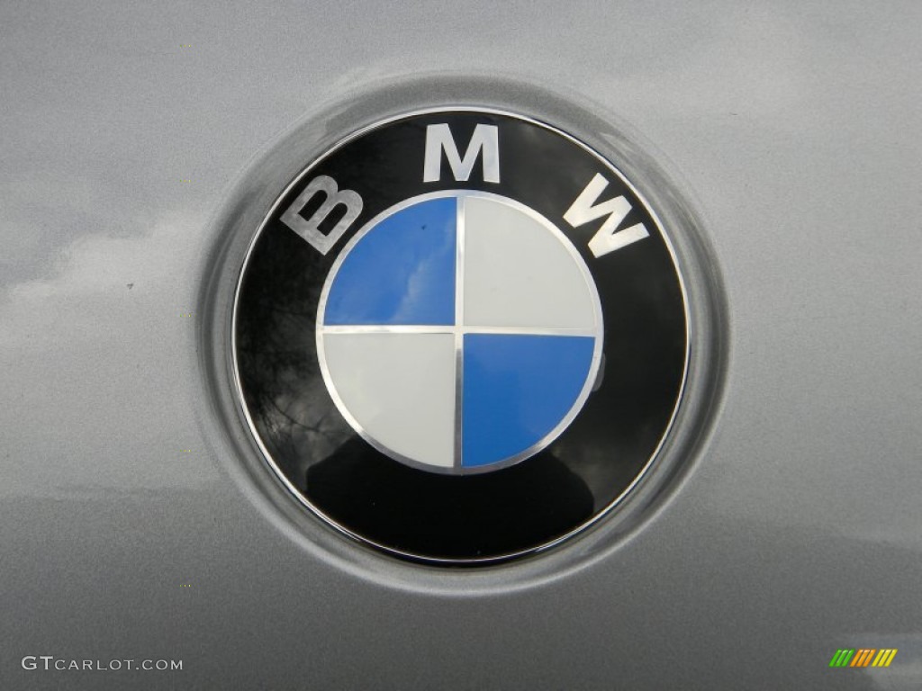 2004 BMW 3 Series 325i Coupe Marks and Logos Photo #55488572