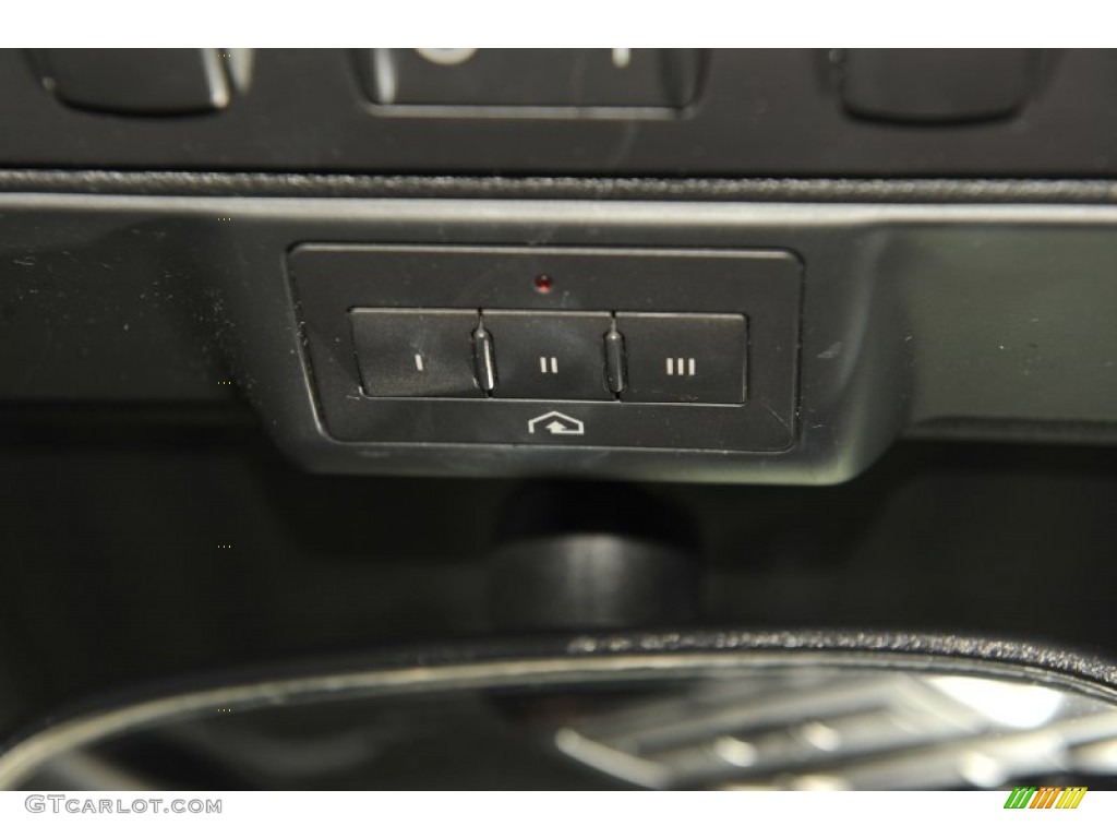 2002 Audi TT 1.8T quattro Roadster Controls Photo #55489007