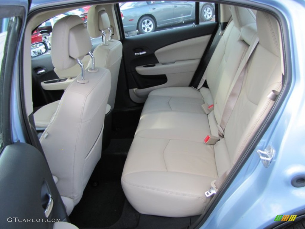 Black/Light Frost Interior 2012 Chrysler 200 Limited Sedan Photo #55490880