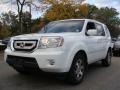 Taffeta White - Pilot Touring 4WD Photo No. 5