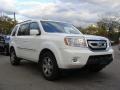 Taffeta White - Pilot Touring 4WD Photo No. 7