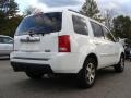 Taffeta White - Pilot Touring 4WD Photo No. 9