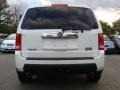 Taffeta White - Pilot Touring 4WD Photo No. 10