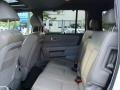 Taffeta White - Pilot Touring 4WD Photo No. 18