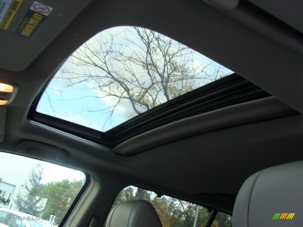 2009 Pilot Touring 4WD - Taffeta White / Gray photo #24