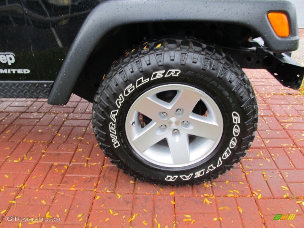 2005 Jeep Wrangler Unlimited Rubicon 4x4 Wheel Photo #55496618