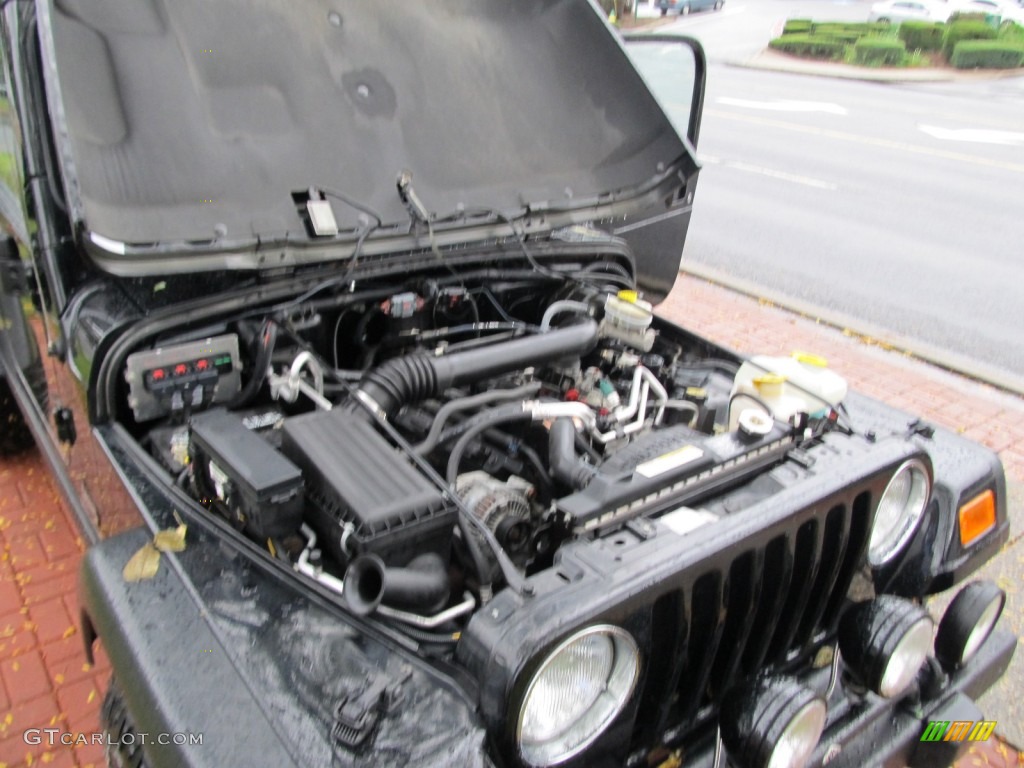 2005 Jeep Wrangler Unlimited Rubicon 4x4 4.0 Liter OHV 12-Valve Inline 6 Cylinder Engine Photo #55496735