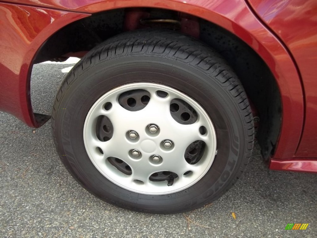 2003 Alero GX Sedan - Ruby Red Metallic / Pewter photo #5