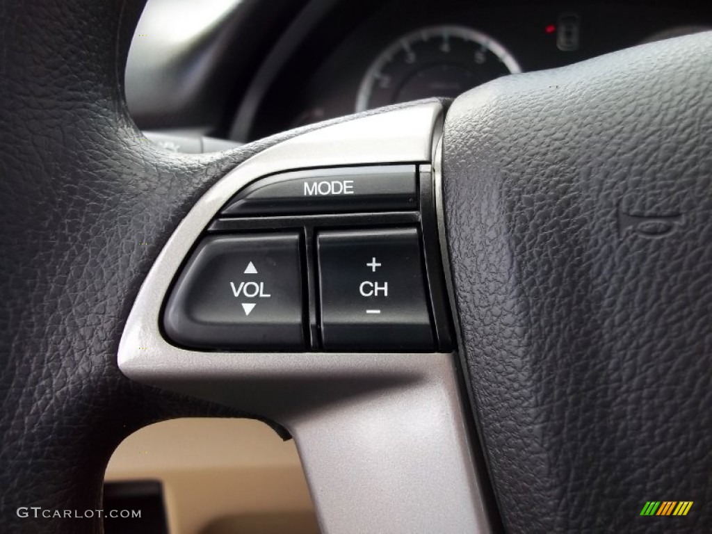 2011 Honda Accord LX Sedan Controls Photo #55499204