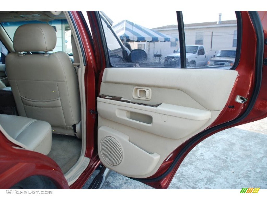 1998 Nissan Pathfinder LE Blond Door Panel Photo #55499738