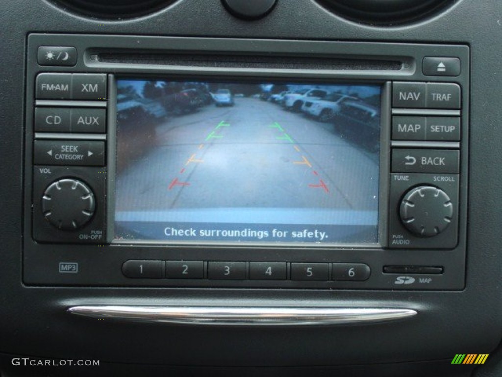 2011 Rogue SL - Pearl White / Gray photo #13