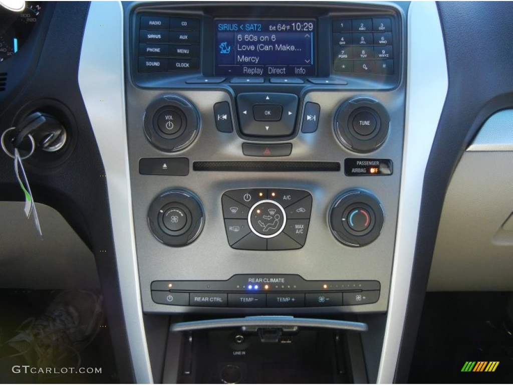 2012 Ford Explorer XLT 4WD Controls Photo #55501435