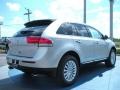 2011 Ingot Silver Metallic Lincoln MKX FWD  photo #3