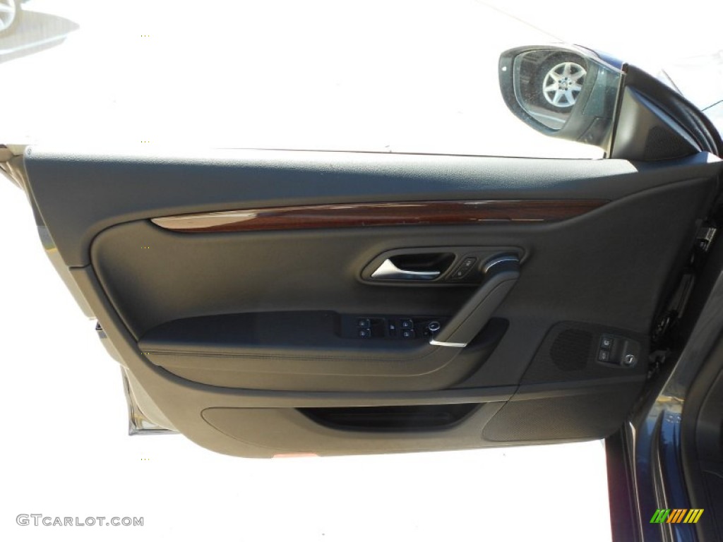 2012 Volkswagen CC Lux Plus Black Door Panel Photo #55504520