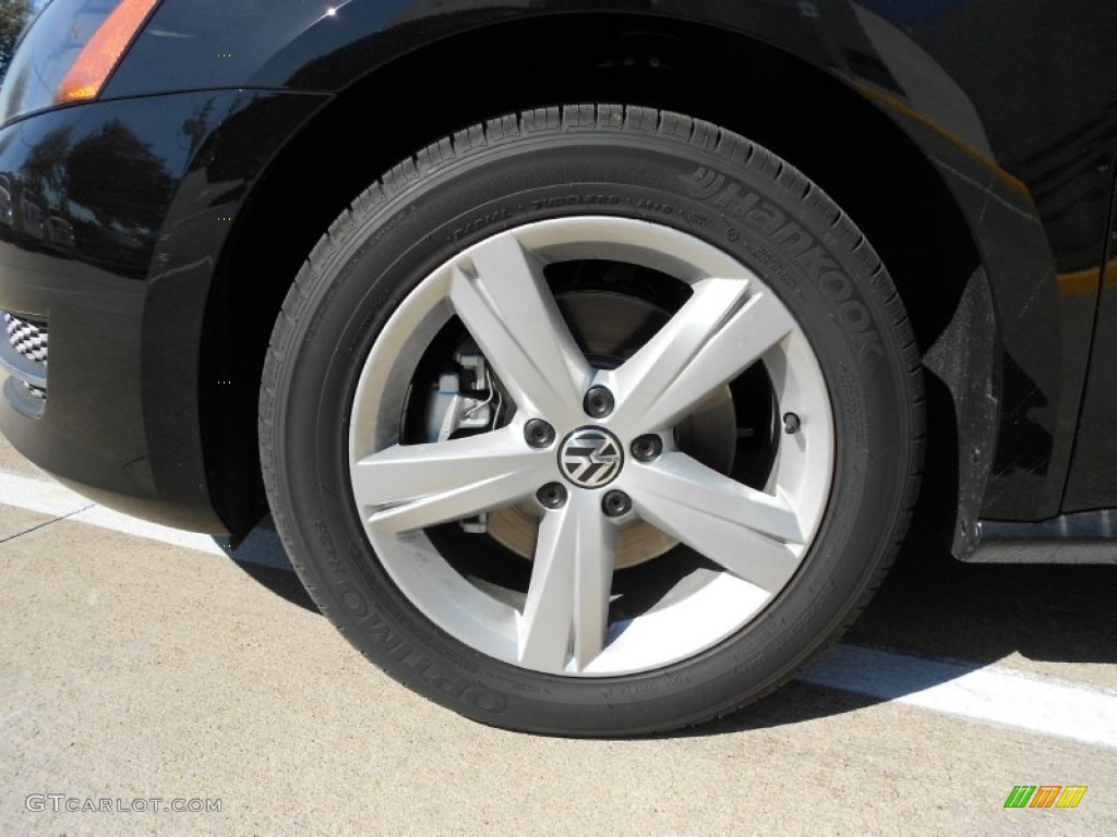 2012 Volkswagen Passat 2.5L SE Wheel Photo #55505159