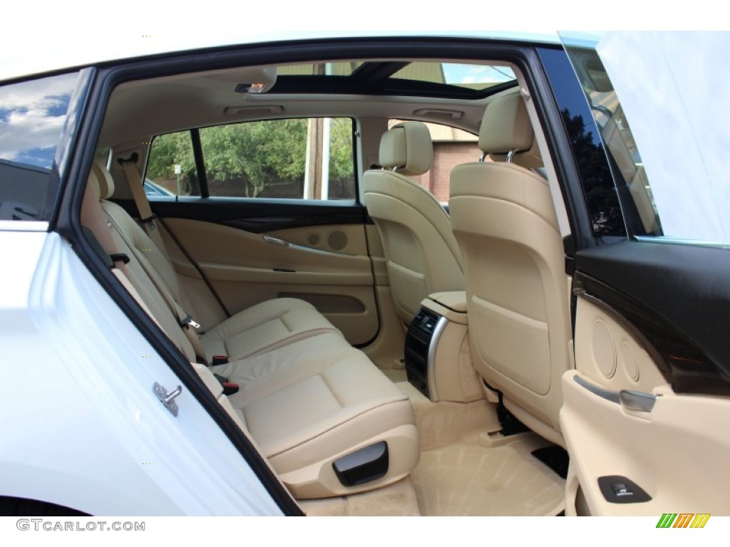 Venetian Beige Interior 2011 BMW 5 Series 550i xDrive Gran Turismo Photo #55507973