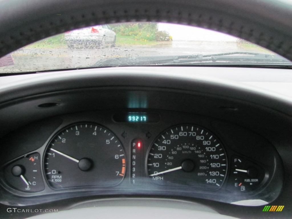 2003 Oldsmobile Alero GL Sedan Gauges Photos