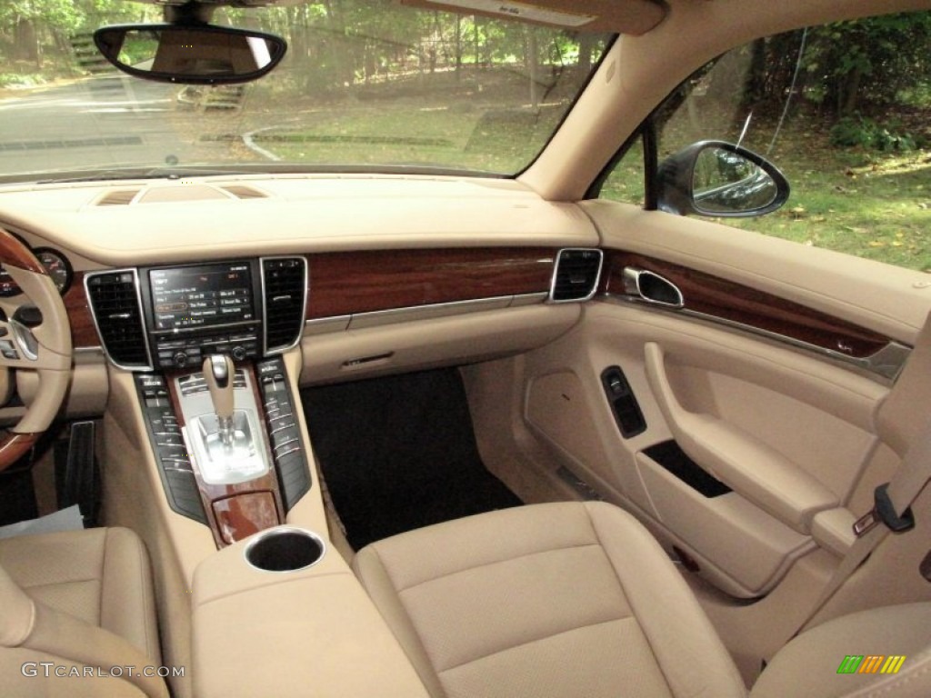 Luxor Beige Interior 2011 Porsche Panamera 4 Photo #55511016