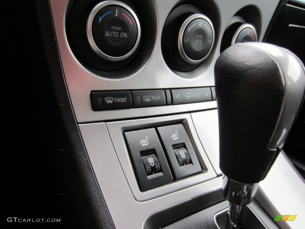 2011 Mazda MAZDA3 s Grand Touring 5 Door Controls Photo #55511606