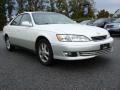 Crystal White - ES 300 Sedan Photo No. 1