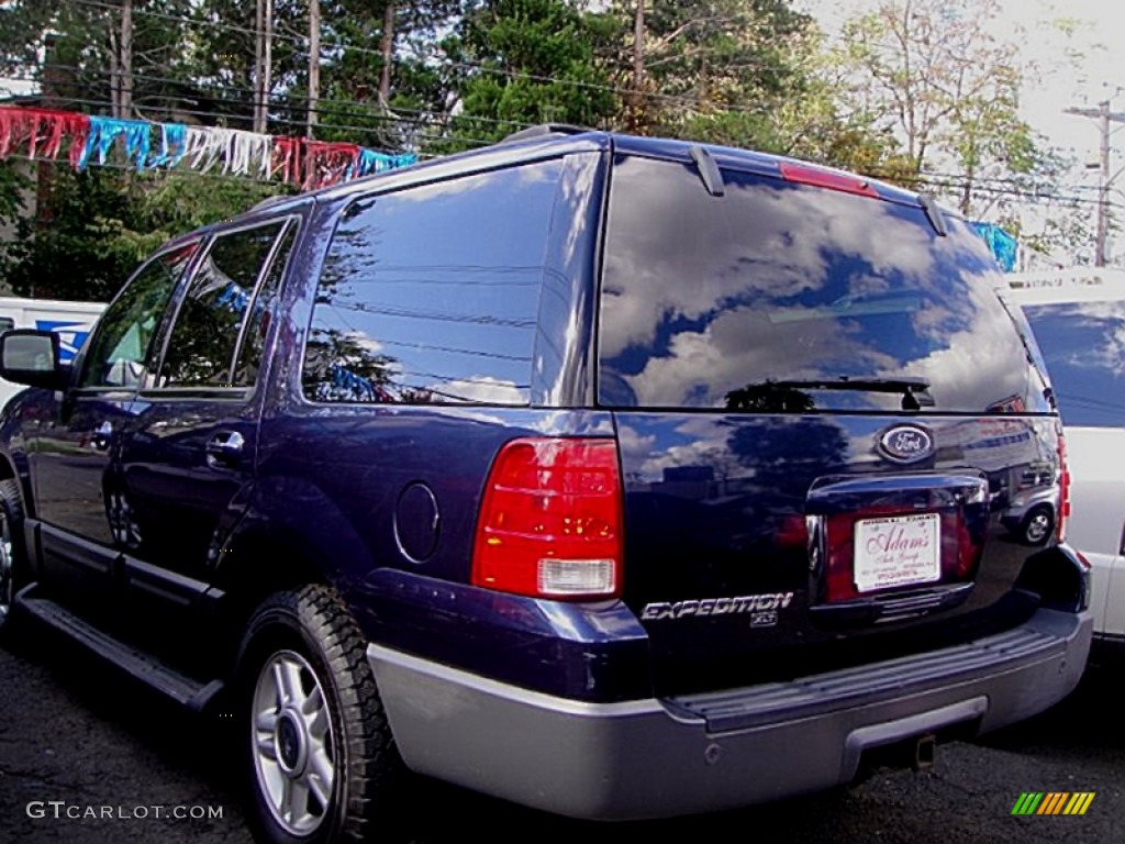 2003 Expedition XLT 4x4 - True Blue Metallic / Medium Parchment photo #5