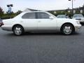 Diamond White Pearl - LS 400 Photo No. 3