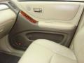Super White - Highlander Limited 4WD Photo No. 16