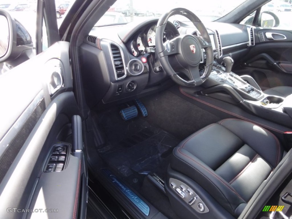 Black Interior 2012 Porsche Cayenne Turbo Photo #55516990