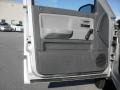 Bright Silver Metallic - Dakota ST Club Cab Photo No. 8