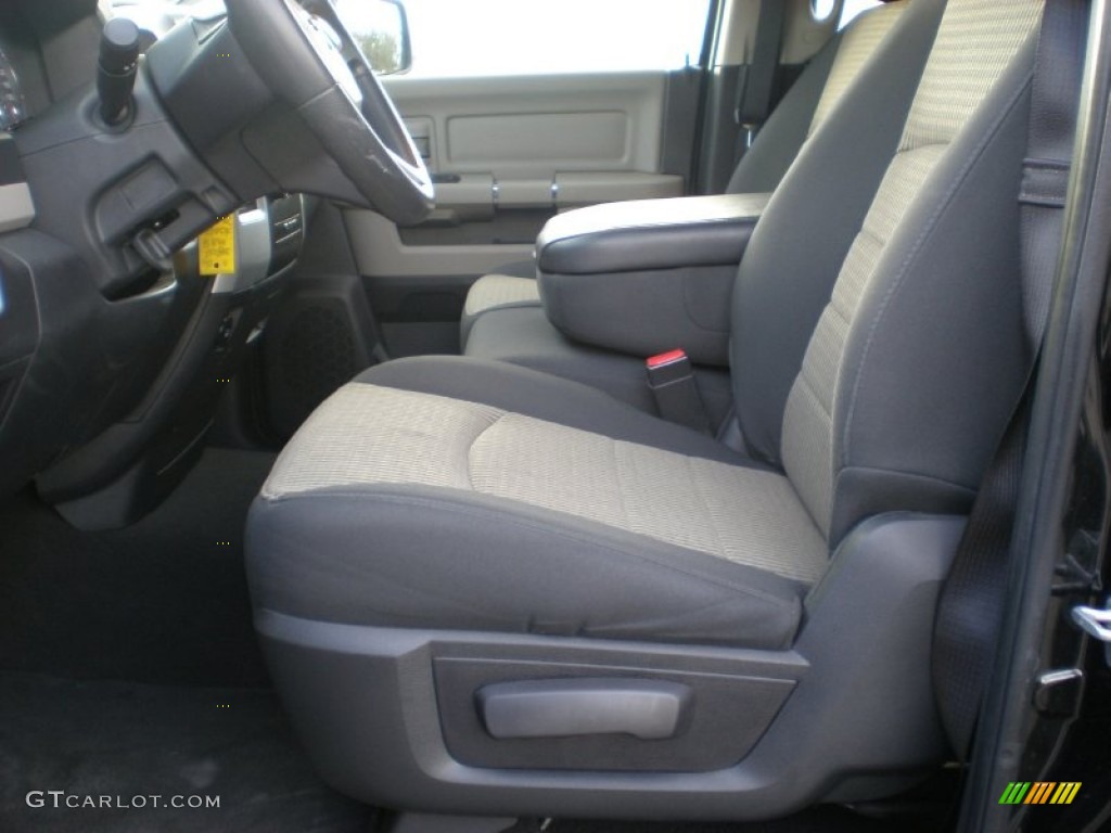 2011 Ram 1500 SLT Quad Cab 4x4 - Brilliant Black Crystal Pearl / Dark Slate Gray/Medium Graystone photo #13