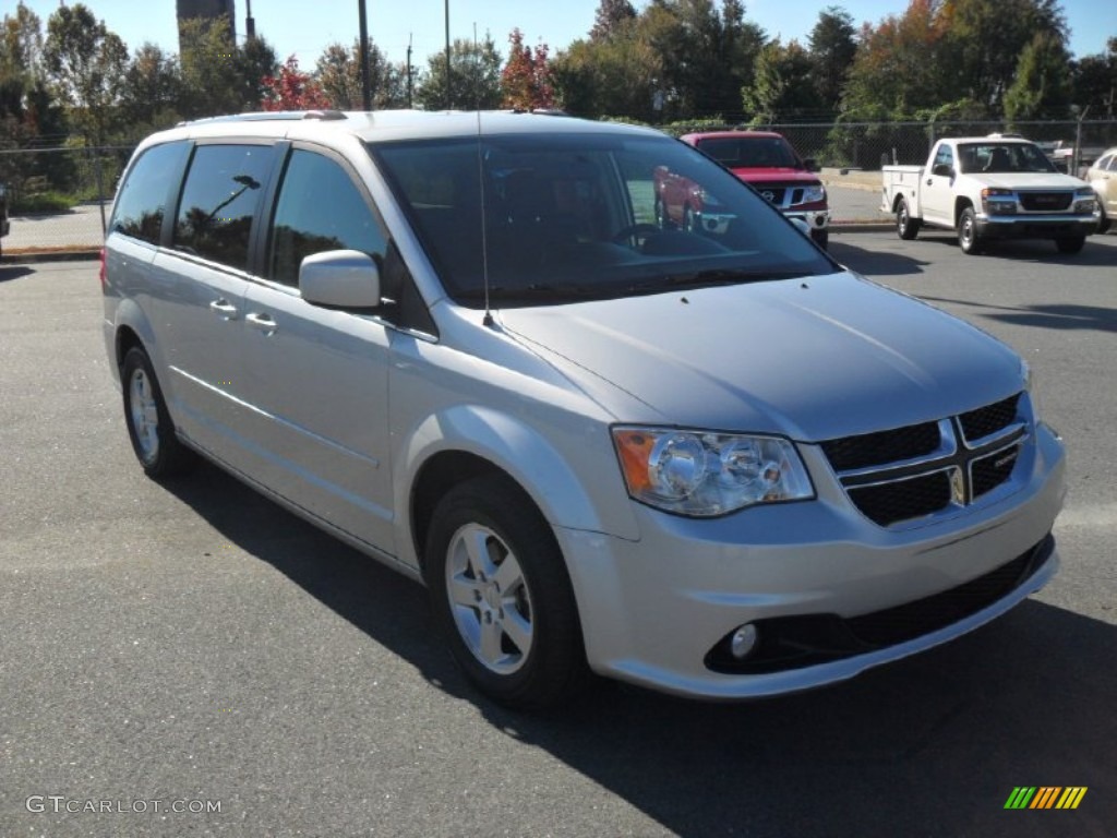 2011 Grand Caravan Crew - Bright Silver Metallic / Black/Light Graystone photo #5