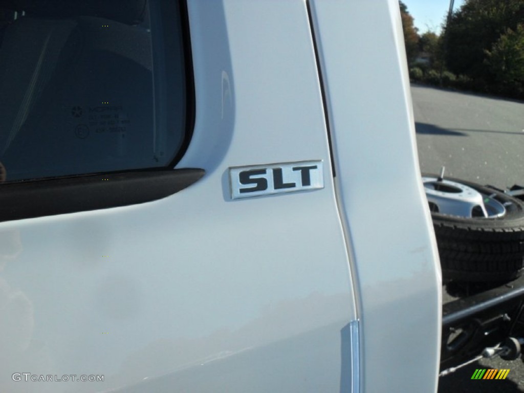 2012 Dodge Ram 4500 HD ST Regular Cab Chassis Marks and Logos Photos