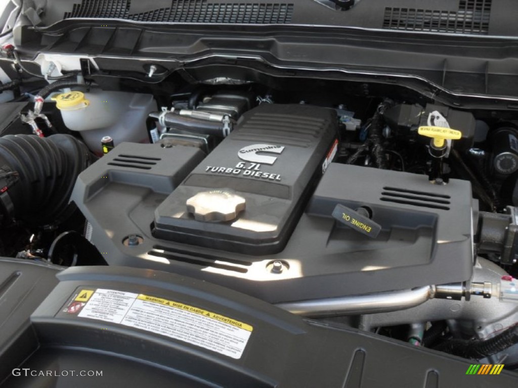 2012 Dodge Ram 4500 HD ST Regular Cab Chassis 6.7 Liter OHV 24-Valve Cummins VGT Turbo-Diesel Inline 6 Cylinder Engine Photo #55519964