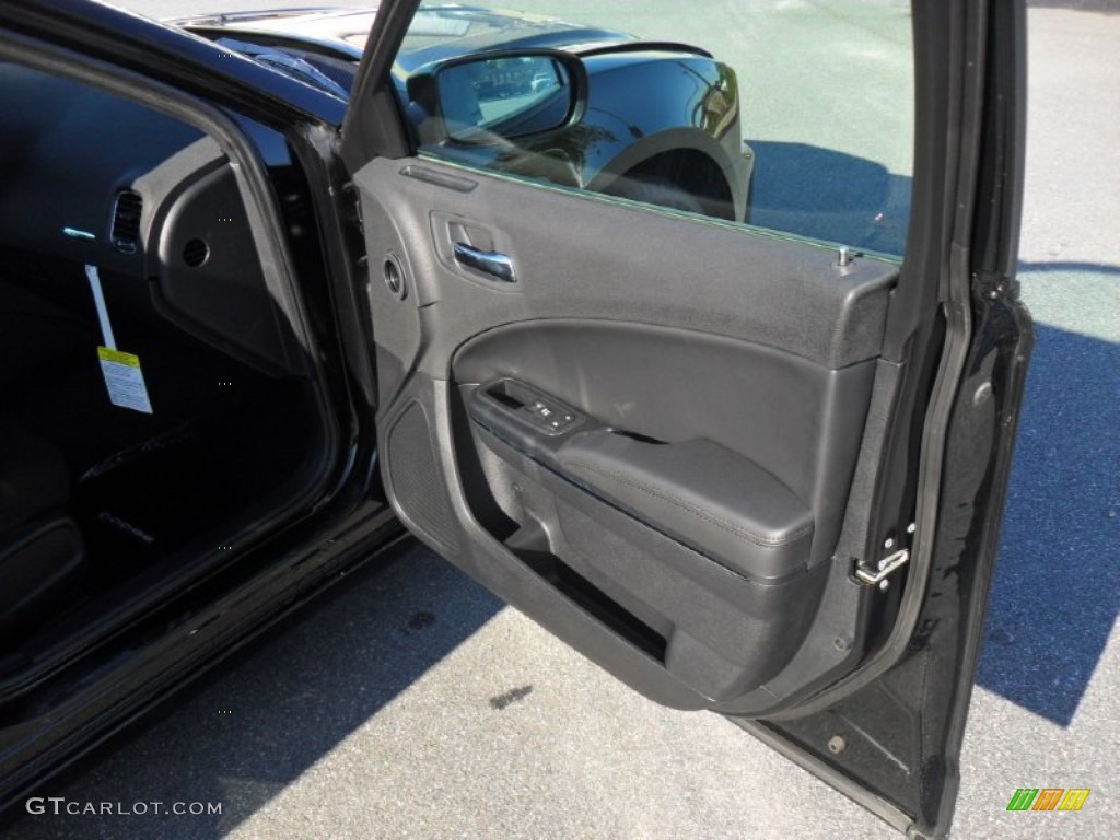 2012 Dodge Charger SE Black Door Panel Photo #55520156