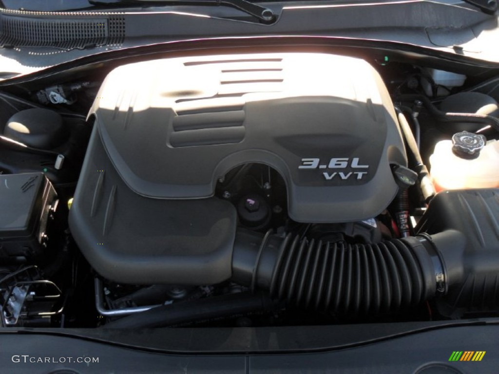 2012 Dodge Charger SE 3.6 Liter DOHC 24-Valve Pentastar V6 Engine Photo #55520171