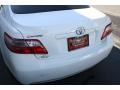 Super White - Camry LE Photo No. 19