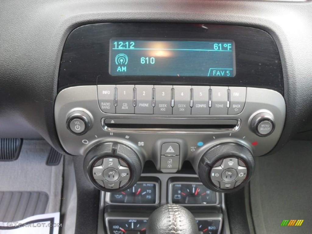 2011 Chevrolet Camaro SS Coupe Audio System Photos