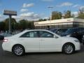 Super White - Camry XLE Photo No. 1