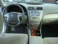 Super White - Camry XLE Photo No. 9